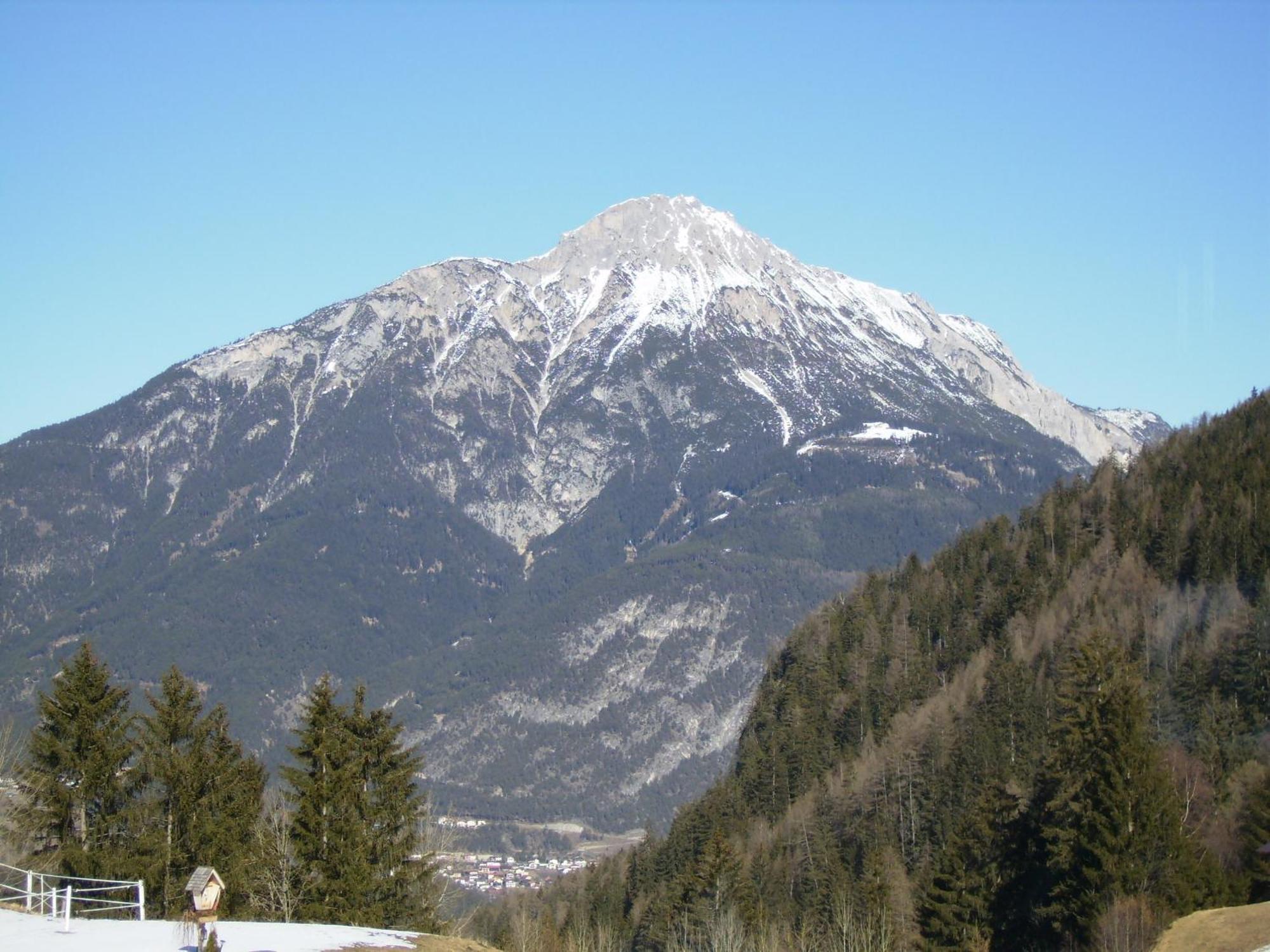 Ferienwohnungen Monja Und Dietmar Thoeni Arzl im Pitztal Buitenkant foto